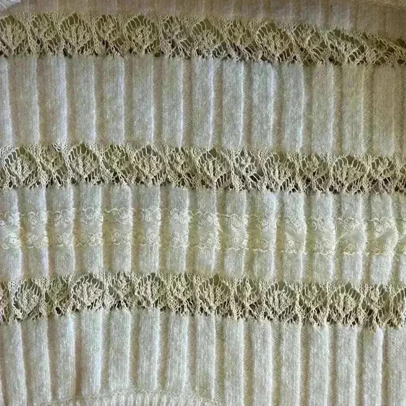 Zara Boho Contrast Lace Pointelle Cream Sweater sz small - Picture 8 of 9